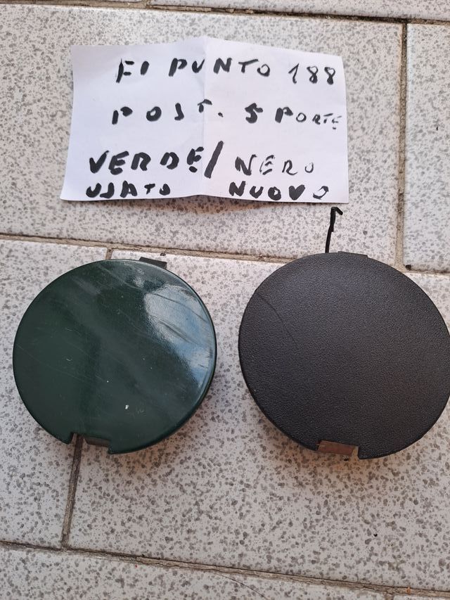 Tappi traino x Fiat Punto 2° 188 anteriori e post.