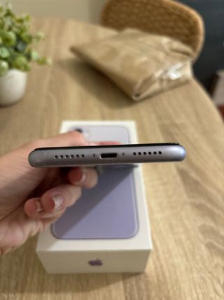 iPhone 11