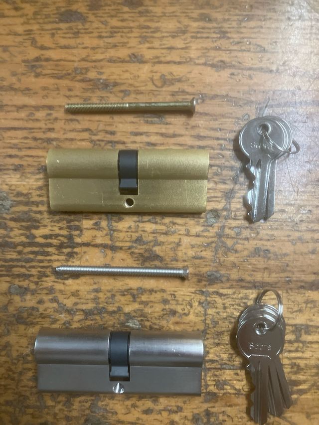 cerradura cilindro bombillo