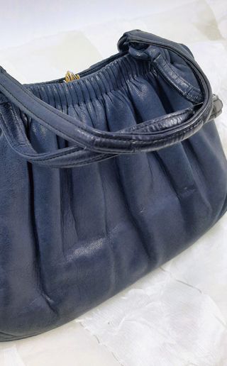 Piccola borsetta vintage in pelle anni '50/60