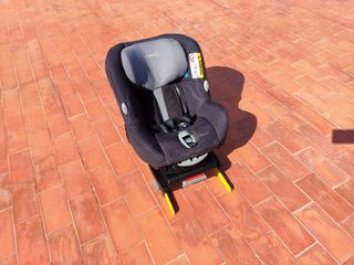 Silla coche isofix grupo 0/1 (con funda verano)
