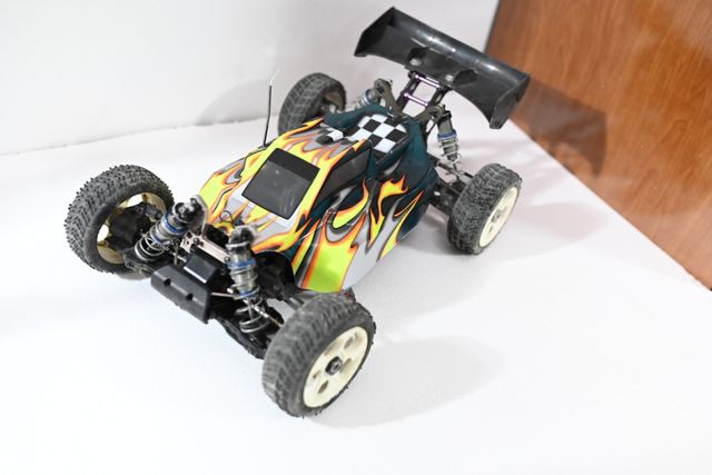 Buggy 1/8 NUEVO Coche RADIOCONTROL 