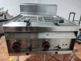 FREIDORA ELÉCTRICA INDUSTRIAL 6'5 KW 12L