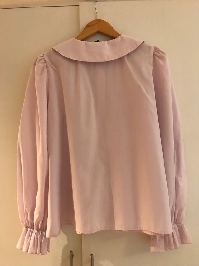 Blusa de mujer con bordado talla L