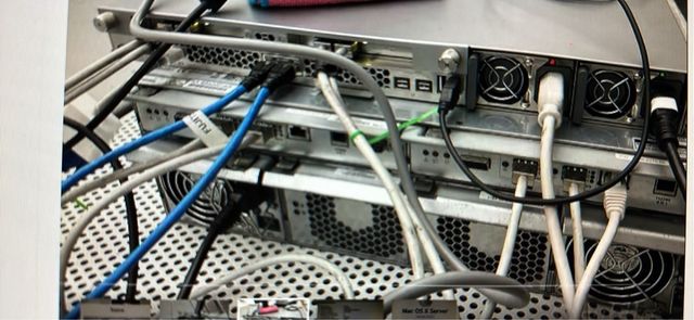 Apple XSERVE XEON-64 bit