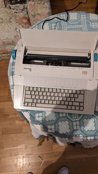 Máquina de escribir eléctrica