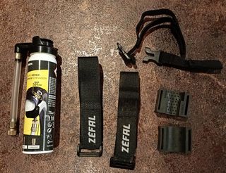 Ripara foratura Bici + doppio supporto