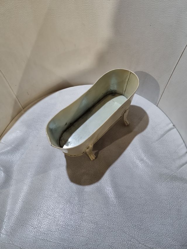 Piccola vasca da bagno