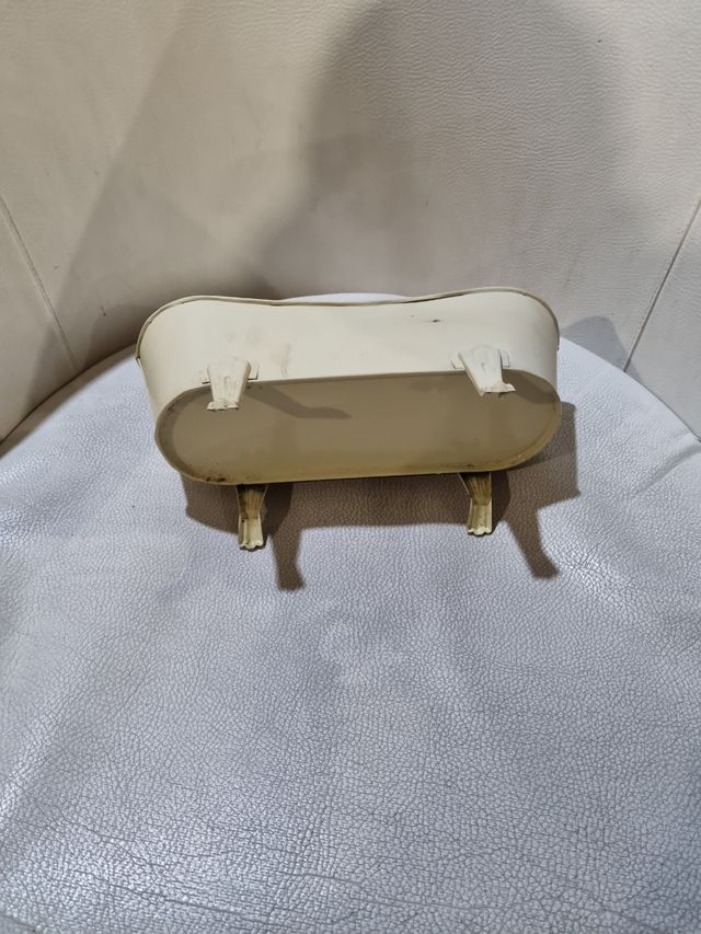 Piccola vasca da bagno