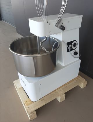 AMASADORA ESPIRAL DE 40 LITROS