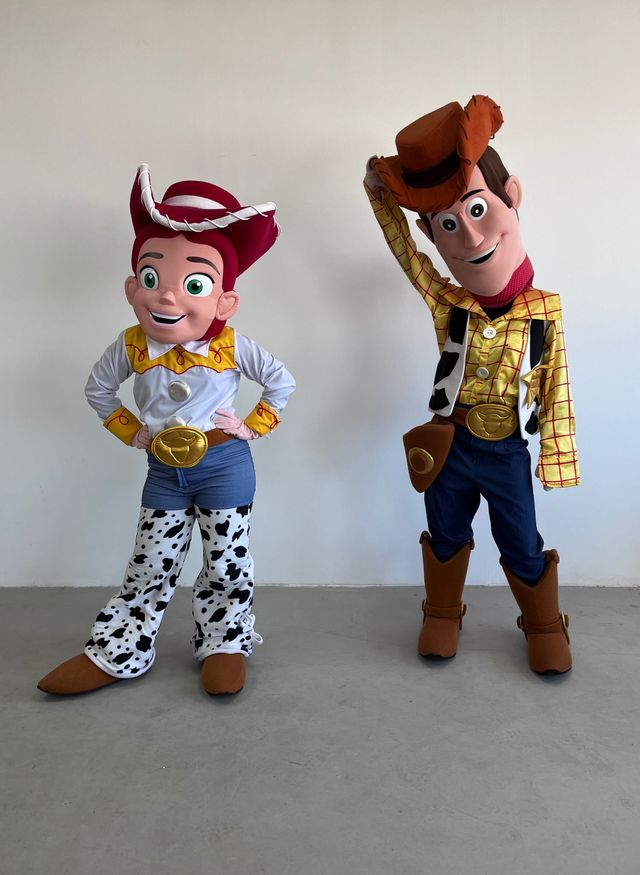 TRAJES MASCOTAS ANIMADAS DISFRACES