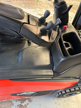 CARRETILLA LINDE E-16-EVO