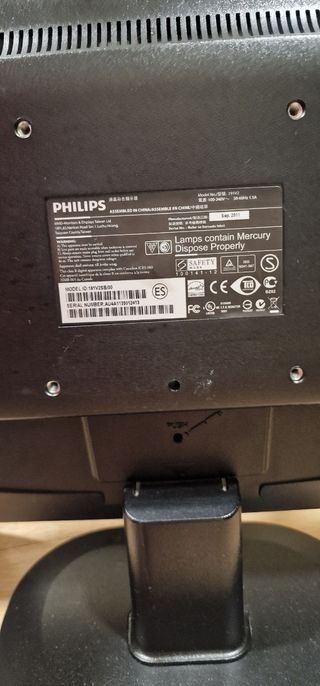 Lote Monitores y teclados