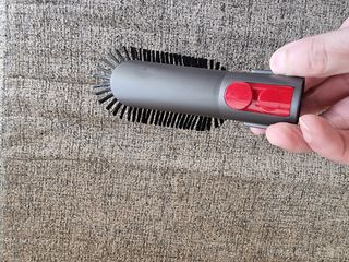 CEPILLO PELOS DYSON V10