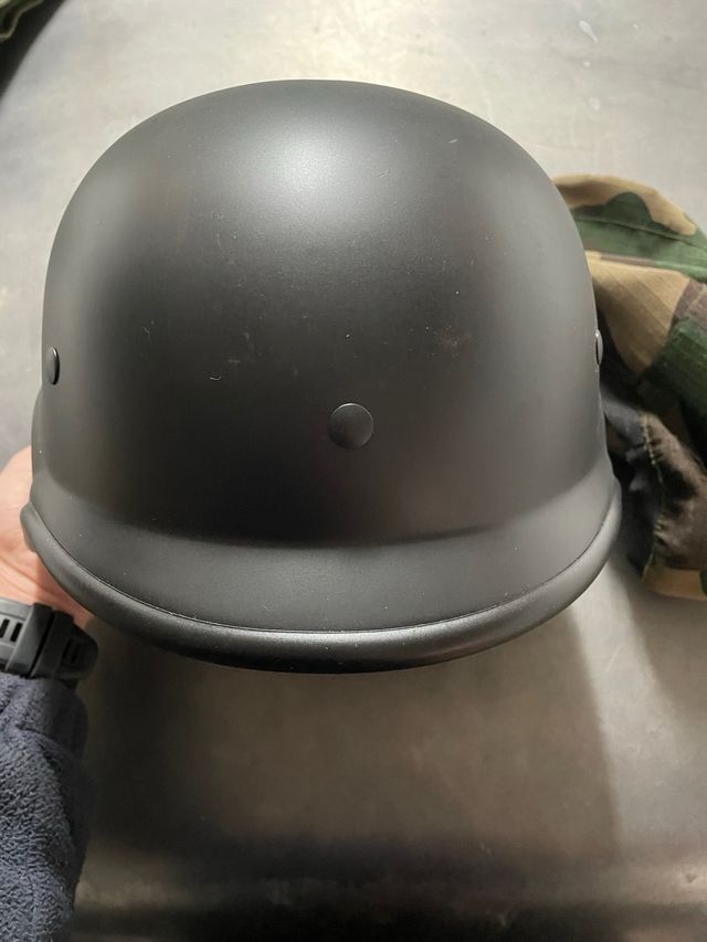 elmetto casco militare