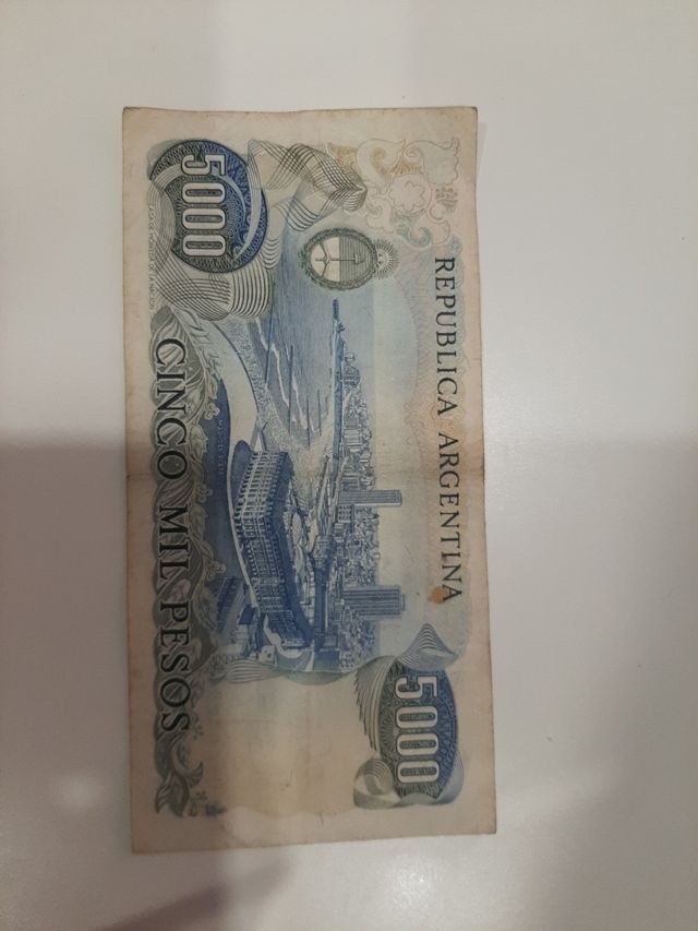 Billete 5000 pesos argentinos