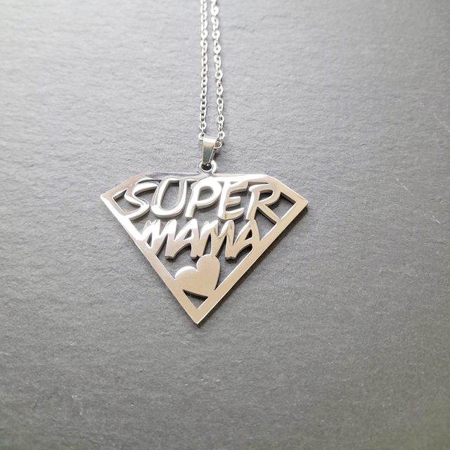 COLGANTES "SUPER MAMÁ" EN ACERO PLATEADO