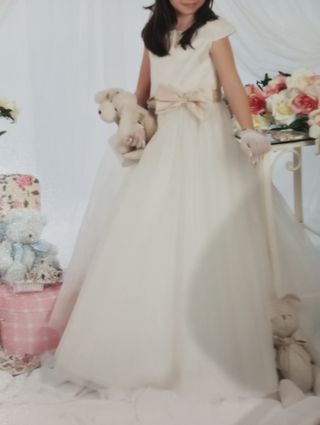 Traje de comunión de niña