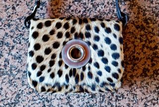 BOLSO DE PIEL FORRADA PELAJE DISEÑO