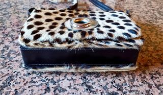 BOLSO DE PIEL FORRADA PELAJE DISEÑO