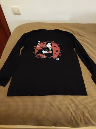 Camiseta Itachi Akatsuki manga larga