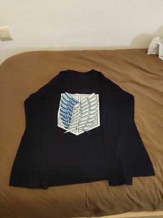 Camiseta Ataque a los Titanes talla S