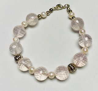 Pulsera de cuarzo rosa y perlas en plata ley 925