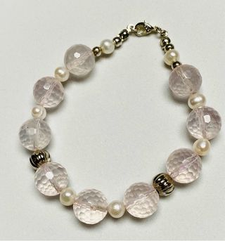 Pulsera de cuarzo rosa y perlas en plata ley 925