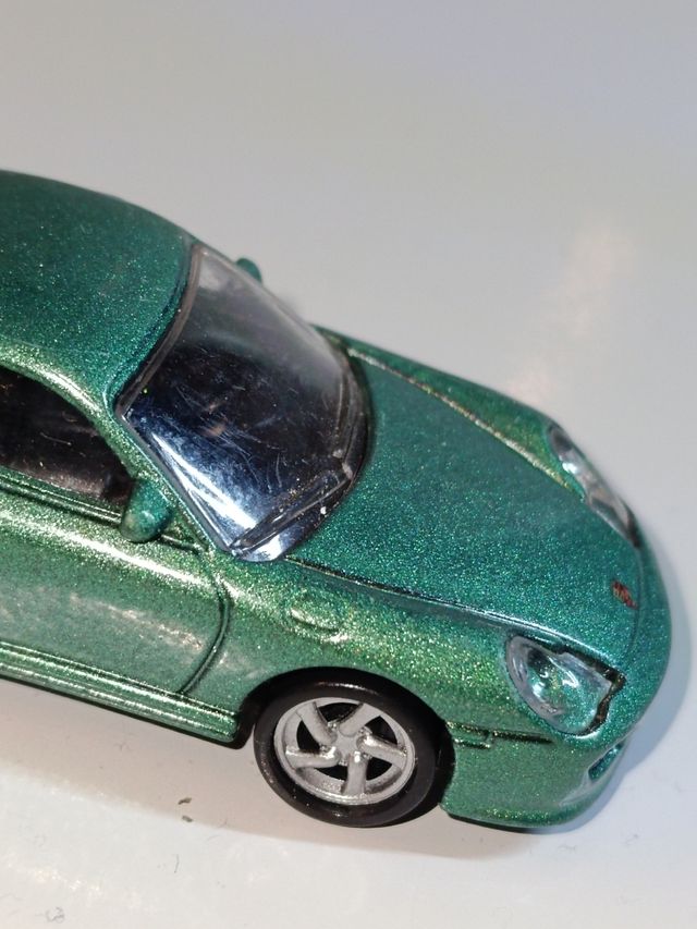 *PORSCHE 996 1/64 MAJORETTE