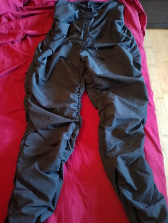 Pantalones jogger talla 38/40