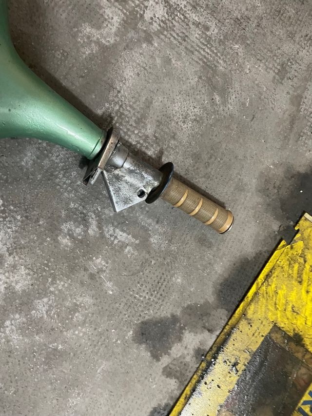 manillar VESPA faro bajo y manillar tubo