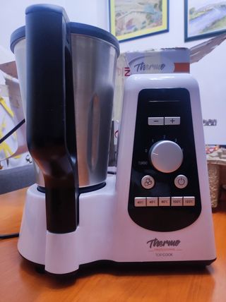 Robot multiusos de cocina 