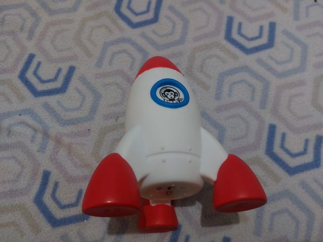 Lampara con forma de cohete 🚀