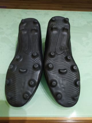 Botas Nike fútbol 
