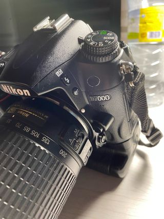 NIKON D7000 cuerpo