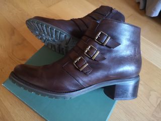 Botines de piel