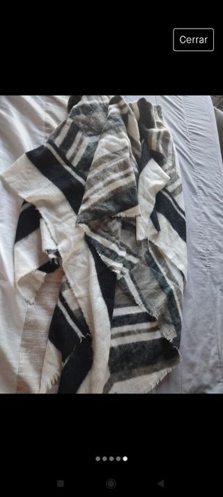 Vendo pañuelo grande zara