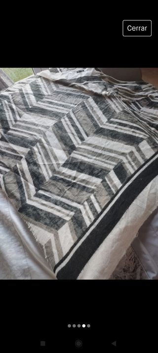 Vendo pañuelo grande zara