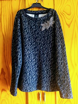 Talla 38 (M) mujer. Jersey con hojas con abalorios