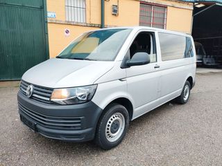 Volkswagen Transporter T6 9 PLAZAS