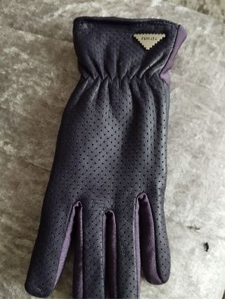 Pack guantes polipiel y cartera de mano