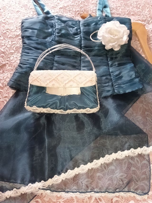 Vestido de ceremonia mujer.