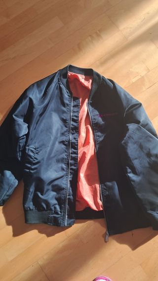 Chaqueta tipo bomber 
