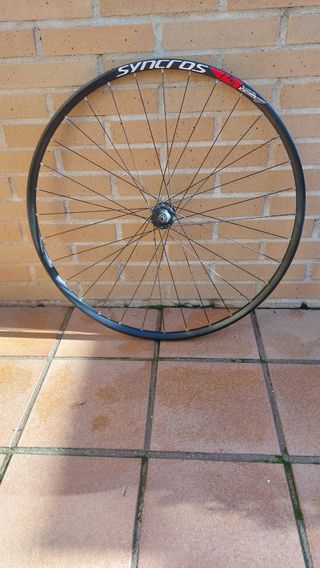 Dos llantas de bicicleta carretera 29 pulgadas