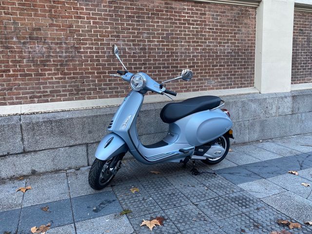 Vespa Primavera 125 S