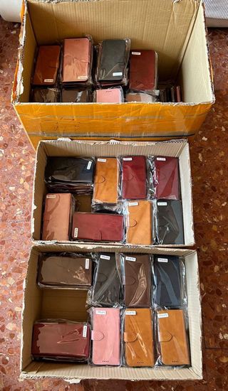 Funda billetera a ESTRENAR para IPHONE !!