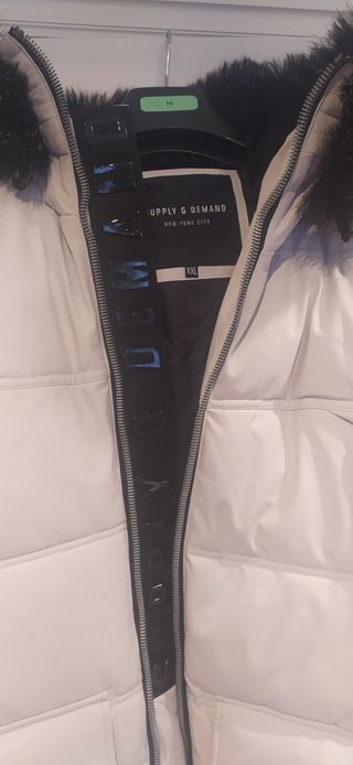 Cazadora hombre capucha con pelo 