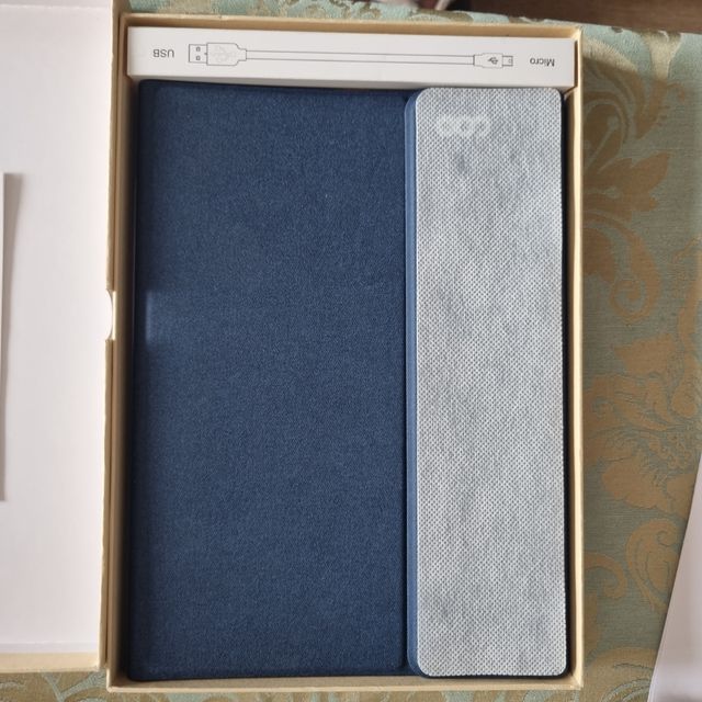 FUNDA /TECLADO Ipad 6