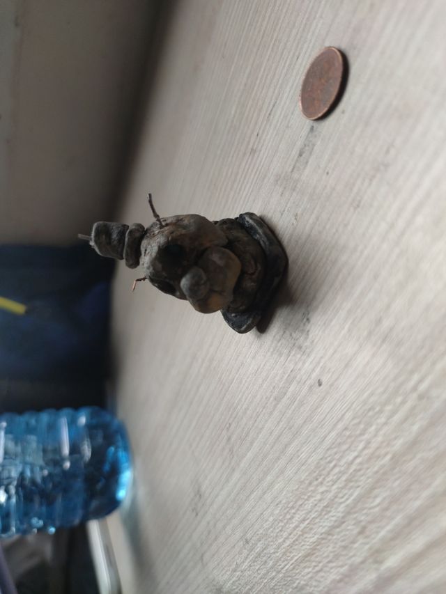 Cabeza de golden  Freddy de arcilla