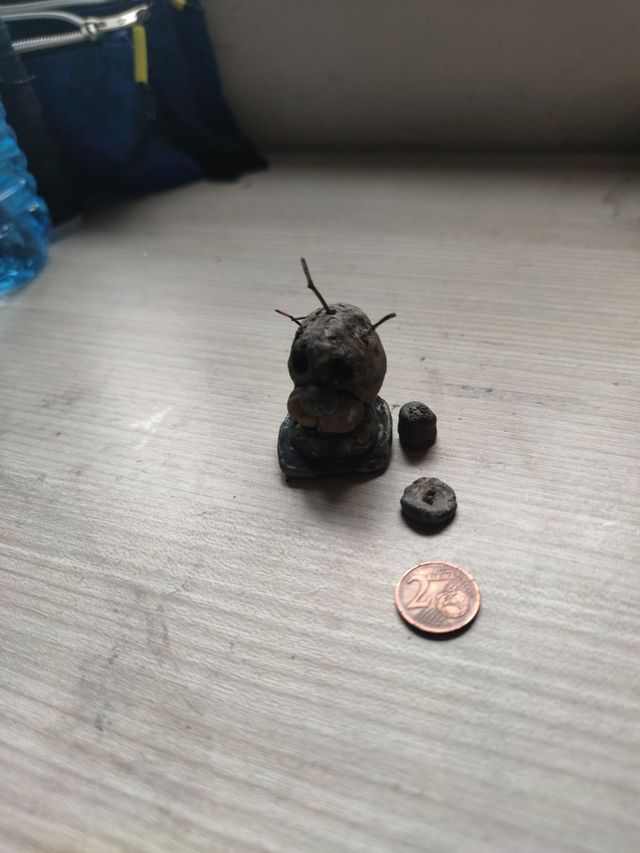 Cabeza de golden  Freddy de arcilla